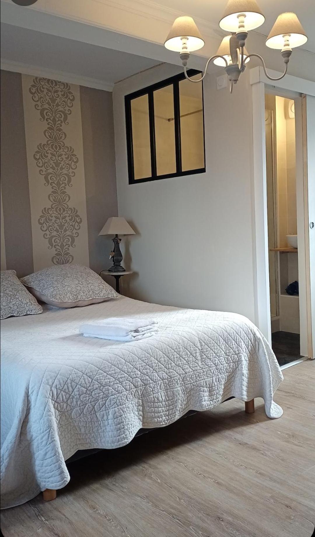 Les Chambres D'Hotes Le Val D'Honfleur เอคโมวิลล์ ภายนอก รูปภาพ