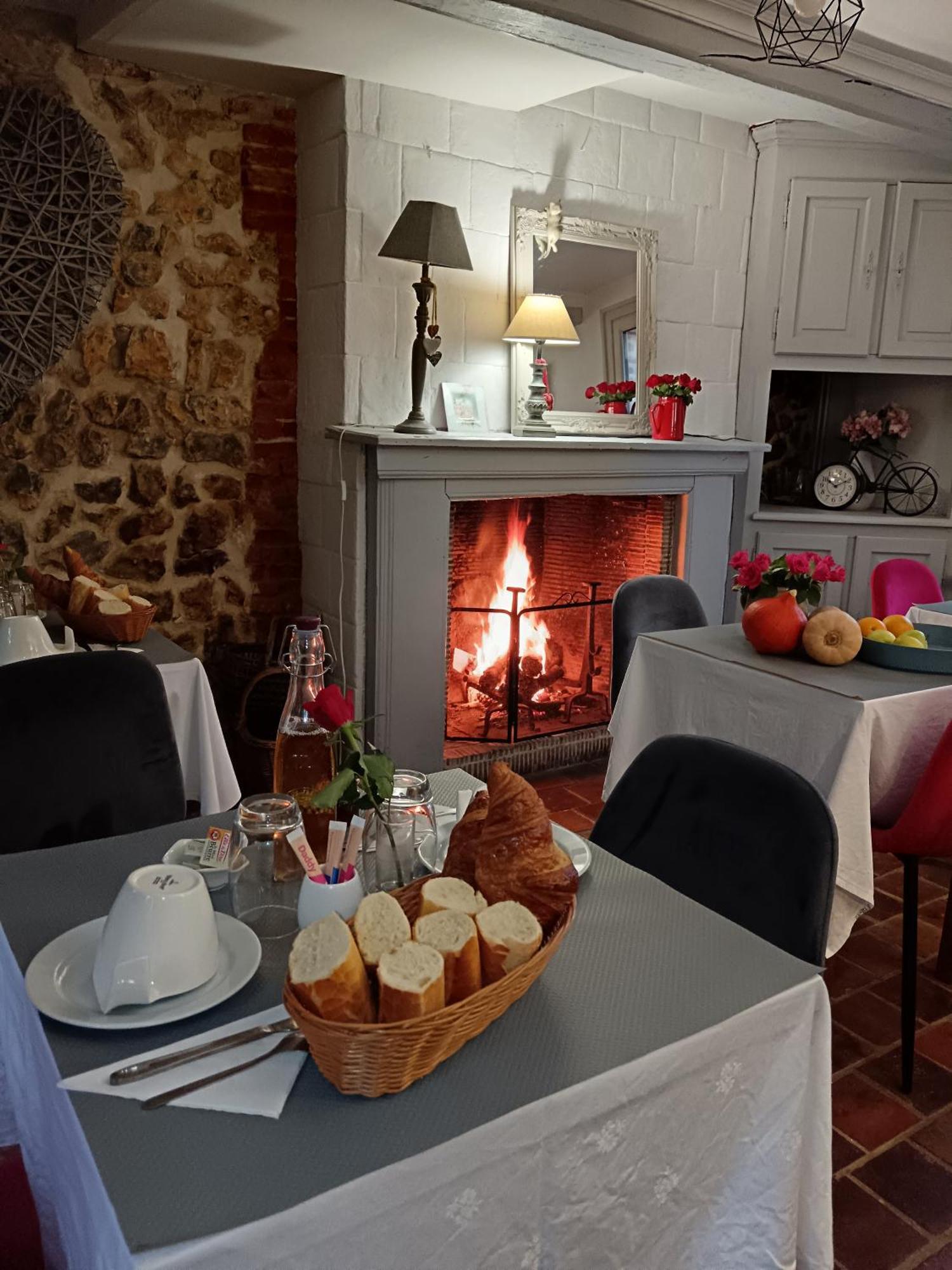 Les Chambres D'Hotes Le Val D'Honfleur เอคโมวิลล์ ภายนอก รูปภาพ
